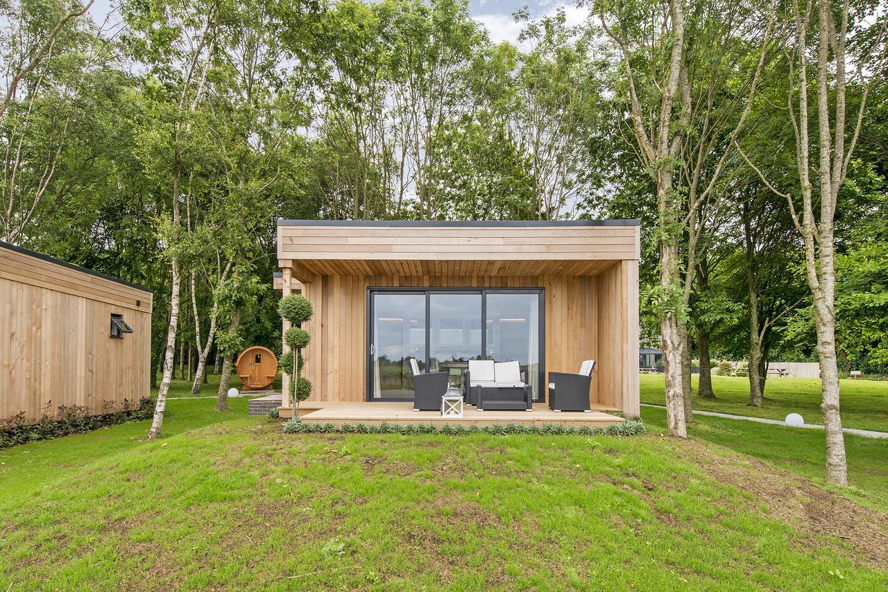 Tinwood Estate Vineyard Lodges Чічестер Екстер'єр фото